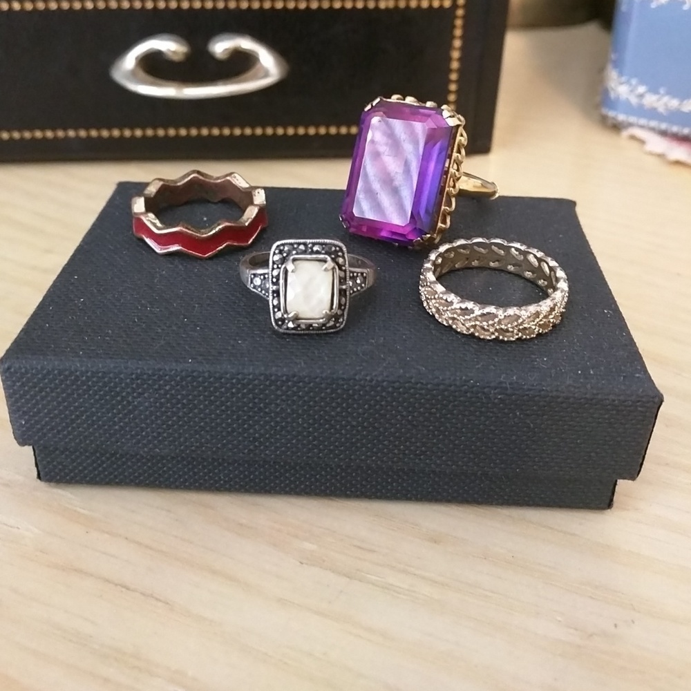 Costume jewelry rings